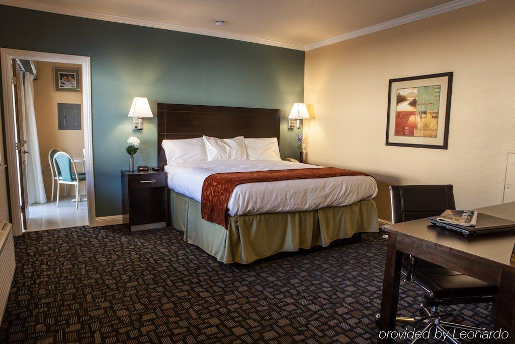 Marinwood Inn & Suites Novato Exterior photo