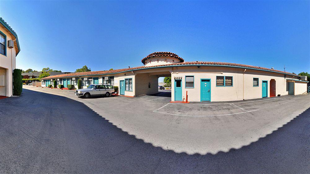 Marinwood Inn & Suites Novato Exterior photo